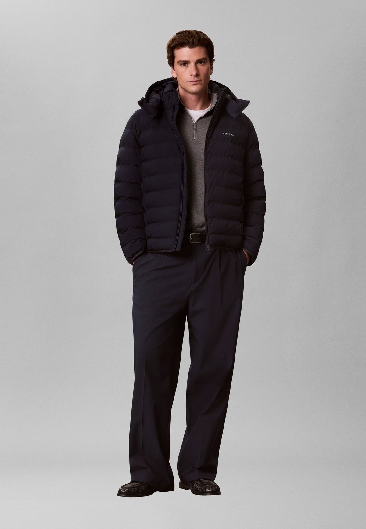 Calvin KleinLIGHTWEIGHT LOGO HOODED PUFFER JACKET - Übergangsjacke