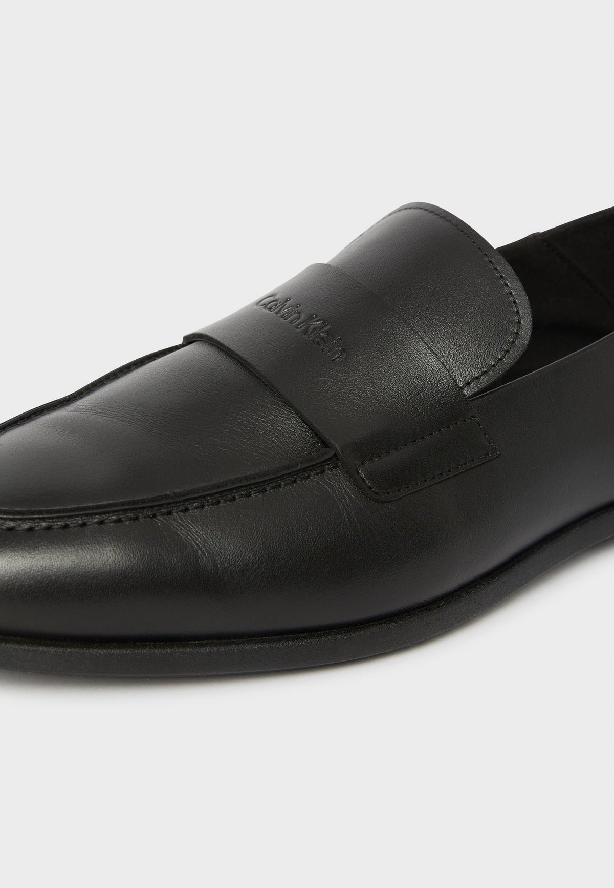 Calvin KleinEXCLUSIVE LEATHER LOW PROFILE PENNY STRAP LOAFERS - Slipper