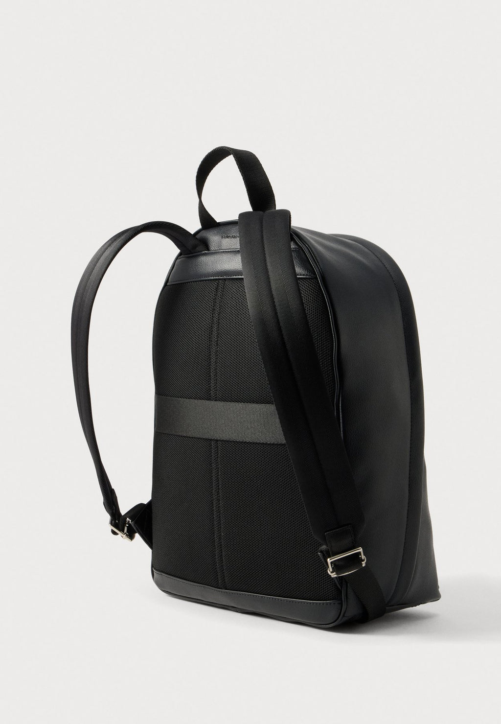 Calvin KleinCASUAL ROUND BACKPACK - Tagesrucksack
