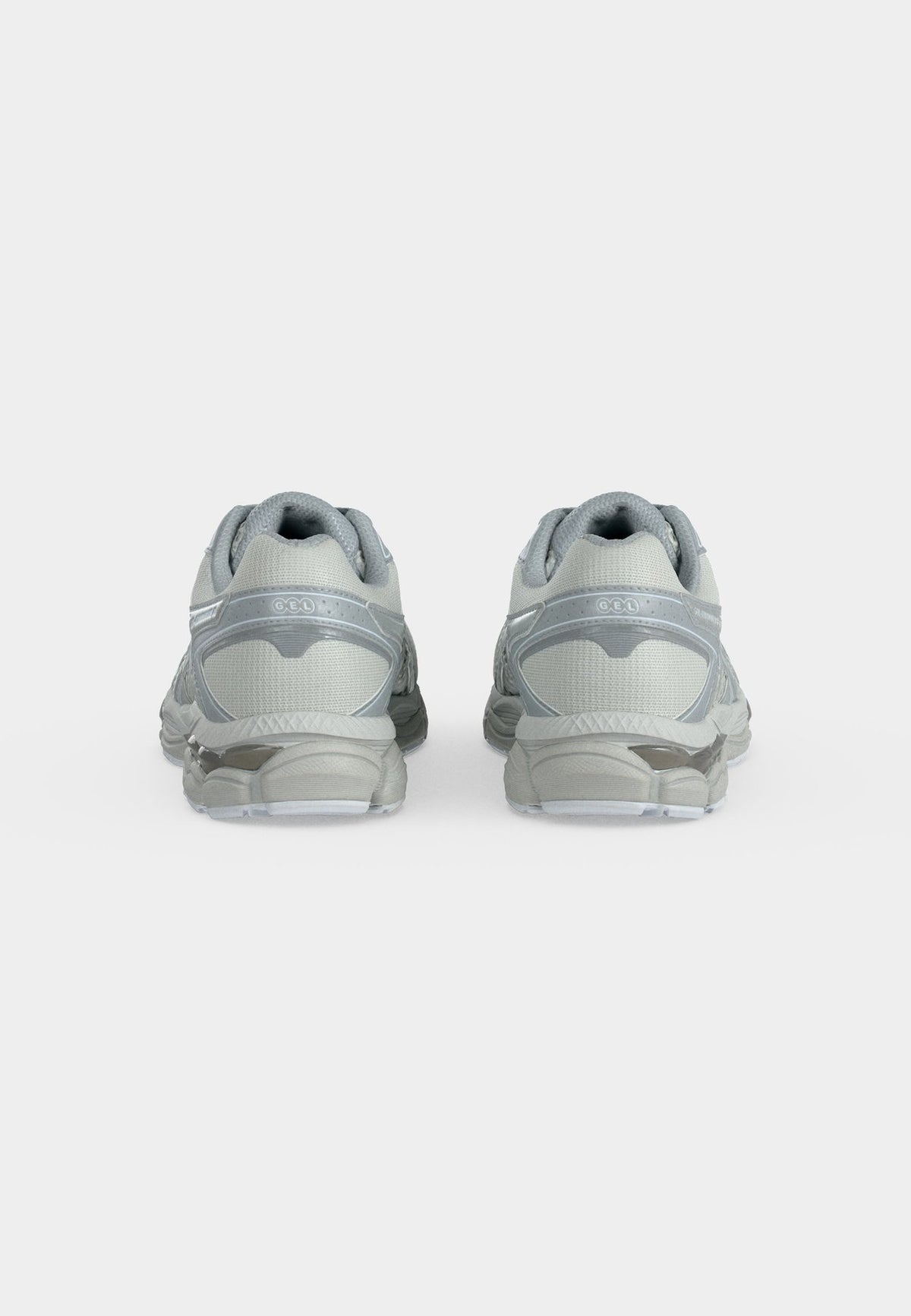 ASICS SportStyleGEL CUMULUS 16 UNISEX - Sneaker low