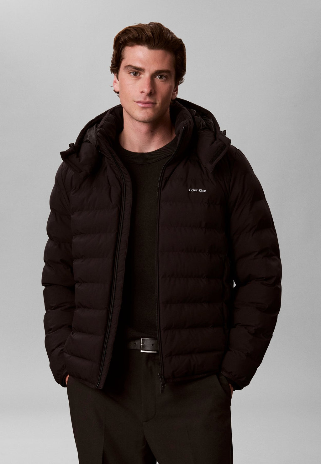 Calvin KleinLIGHTWEIGHT LOGO HOODED PUFFER JACKET - Übergangsjacke