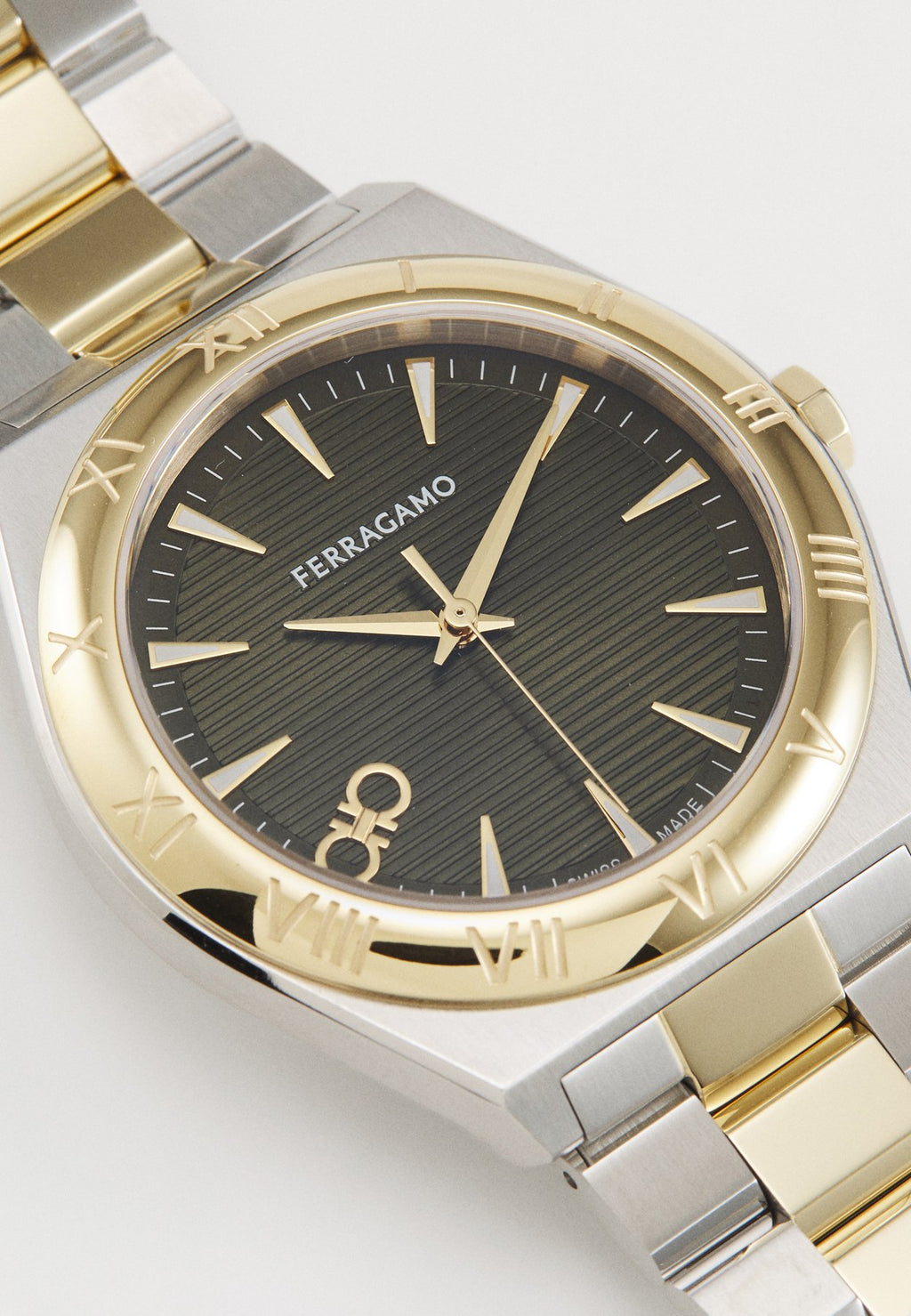 FERRAGAMOVEGA UPPER EAST - Uhr