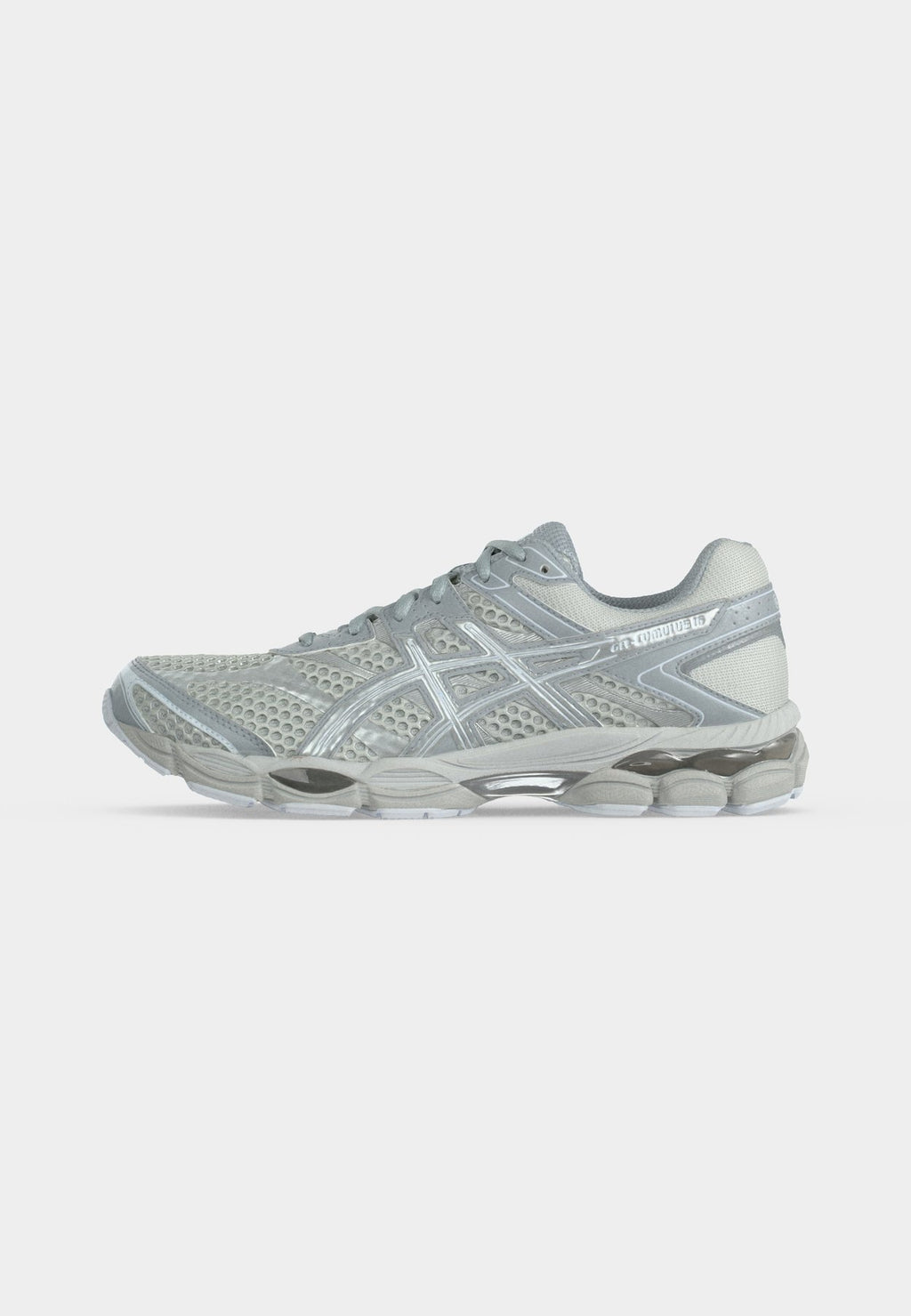 ASICS SportStyleGEL CUMULUS 16 UNISEX - Sneaker low