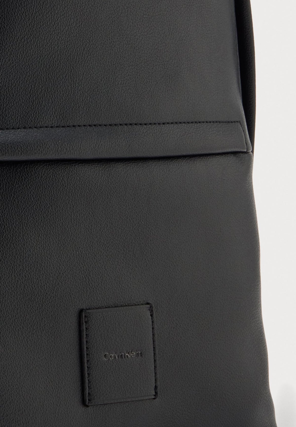 Calvin KleinCASUAL ROUND BACKPACK - Tagesrucksack