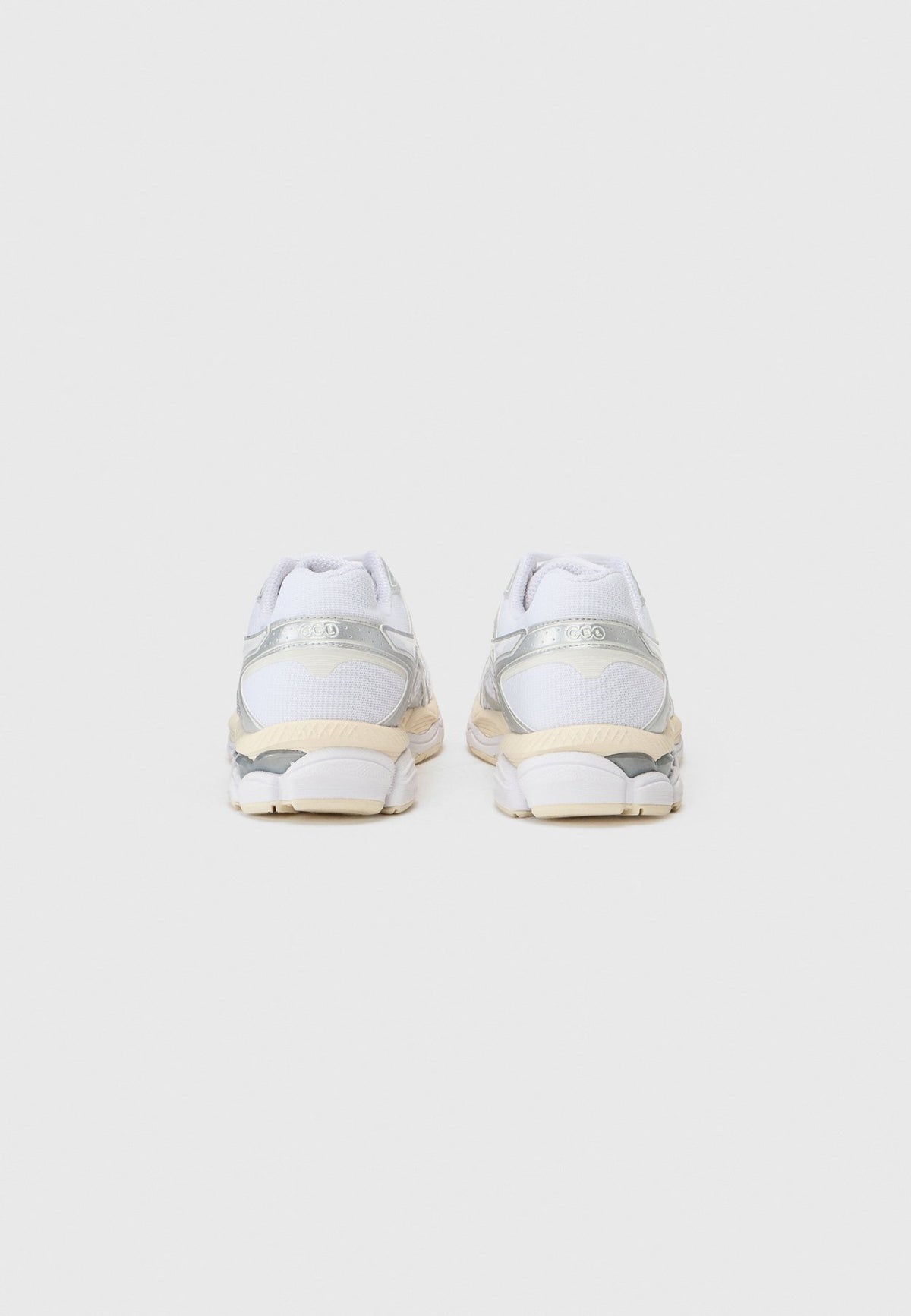 ASICS SportStyleGEL CUMULUS 16 UNISEX - Sneaker low