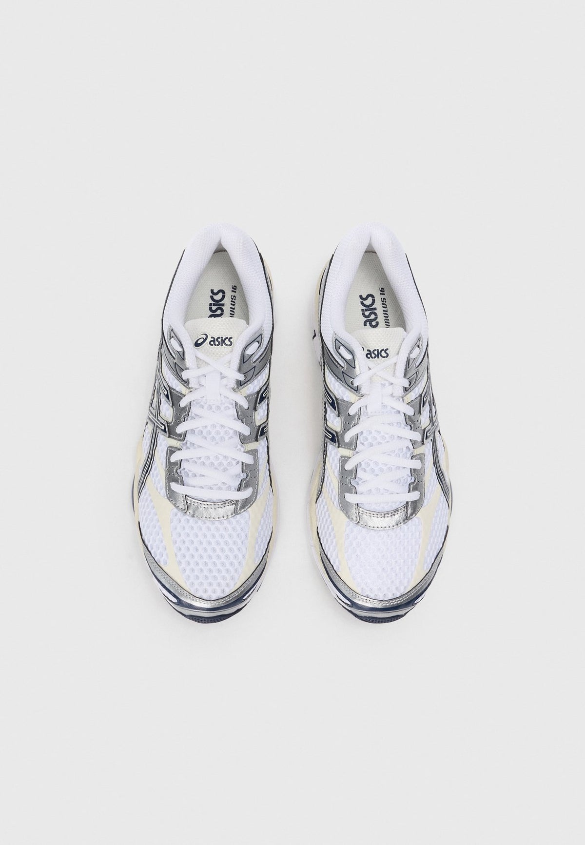 ASICS SportStyleGEL CUMULUS 16 UNISEX - Sneaker low
