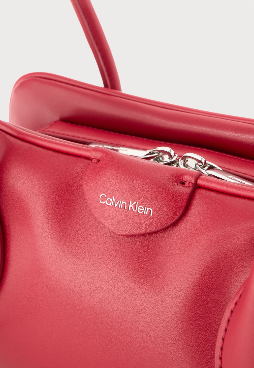 Calvin KleinEMBLEM LOGO SHOULDER BAG - Handtasche