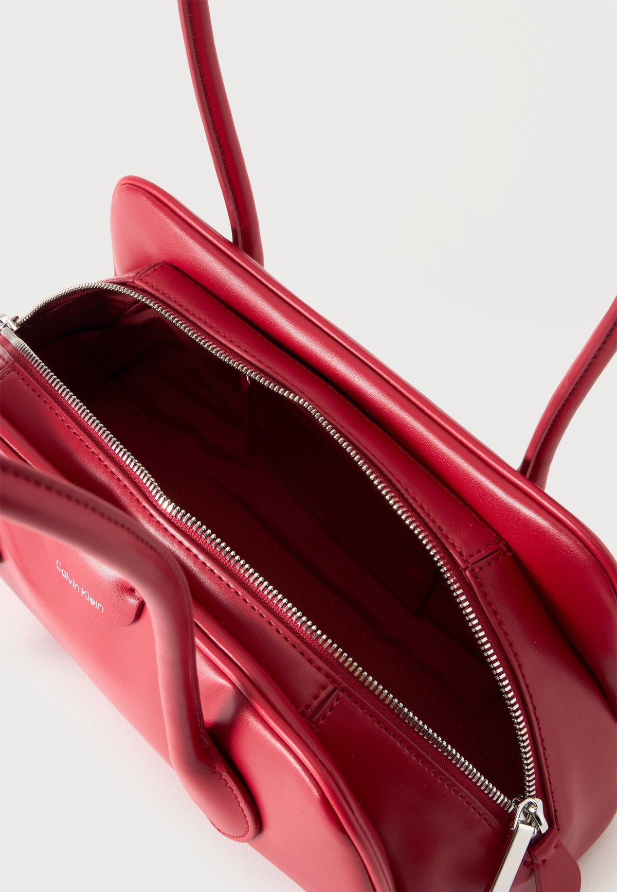 Calvin KleinEMBLEM LOGO SHOULDER BAG - Handtasche