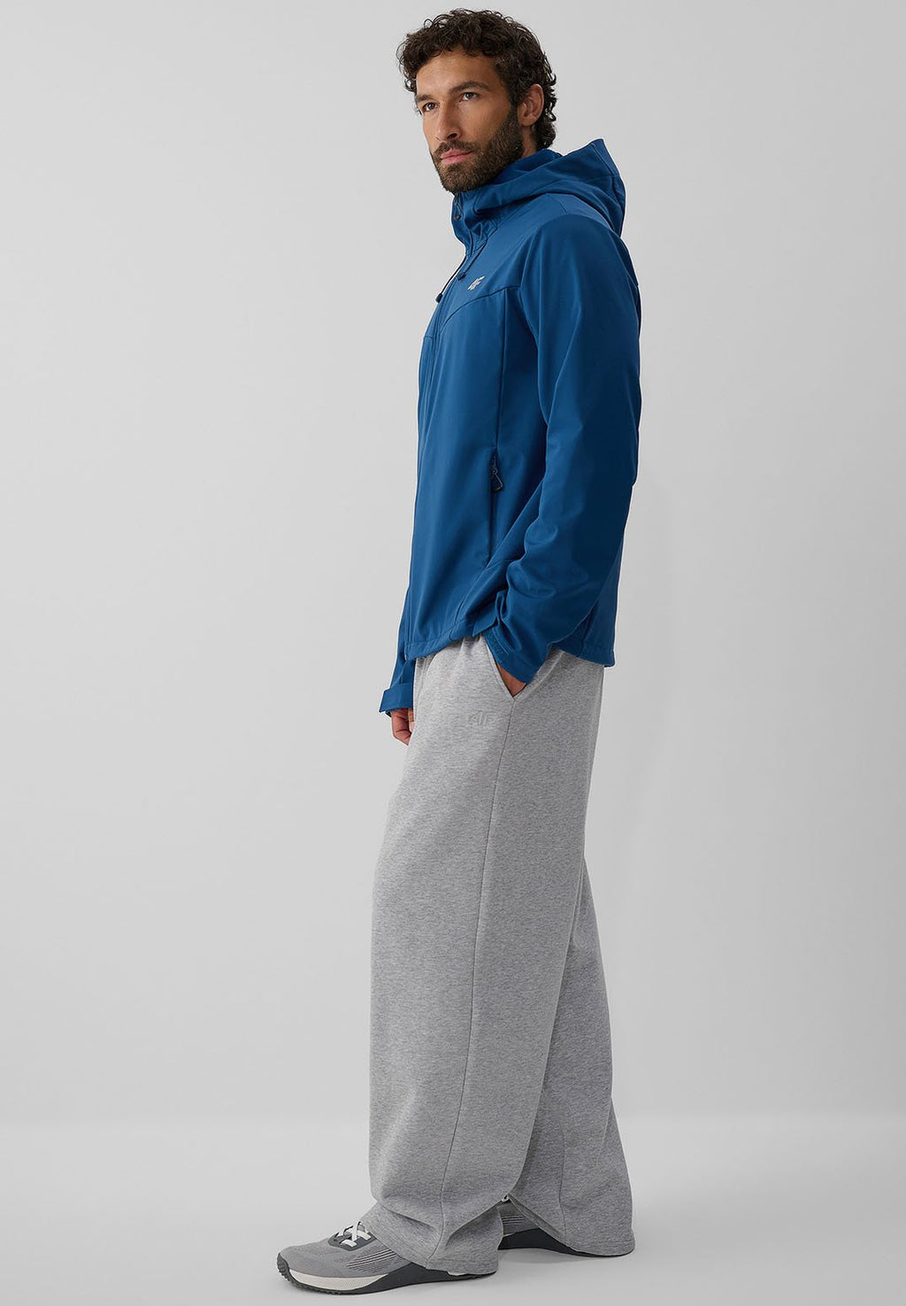 4F4F KURTKA SOFTSHELL WIATROODPORNA MEMBRANA 8000 MĘSKA - Softshelljacke