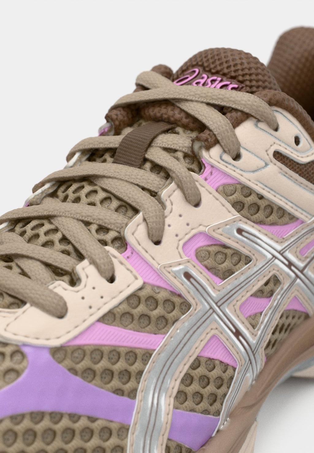 ASICS SportStyleGEL CUMULUS 16 UNISEX - Sneaker low