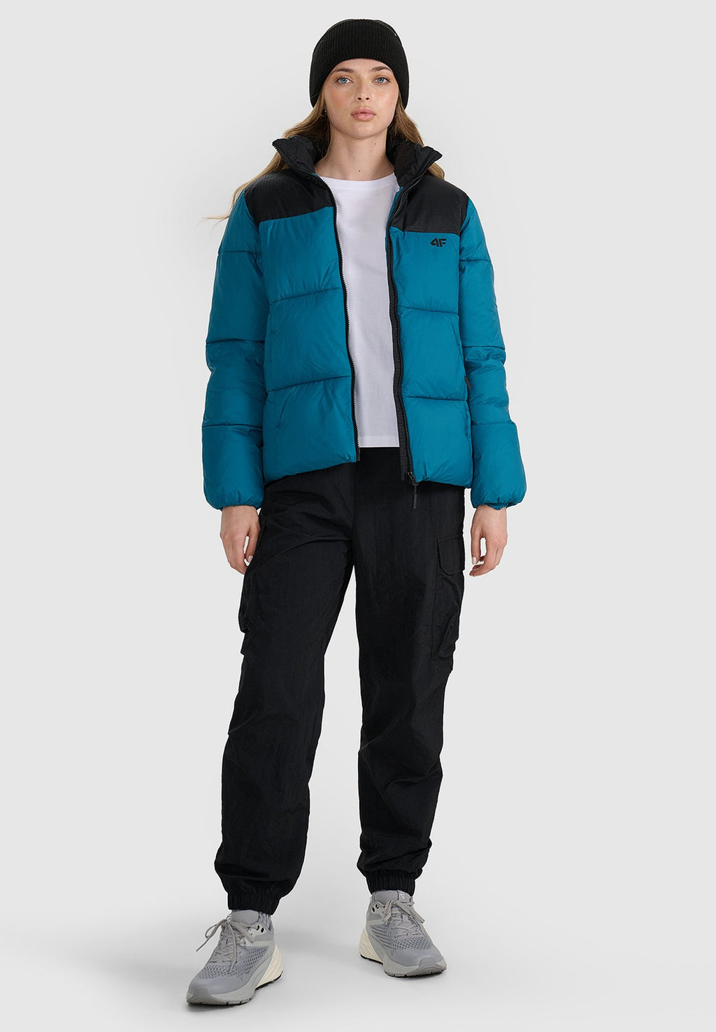 4F4F KURTKA ZIMOWA DAMSKA - Winterjacke