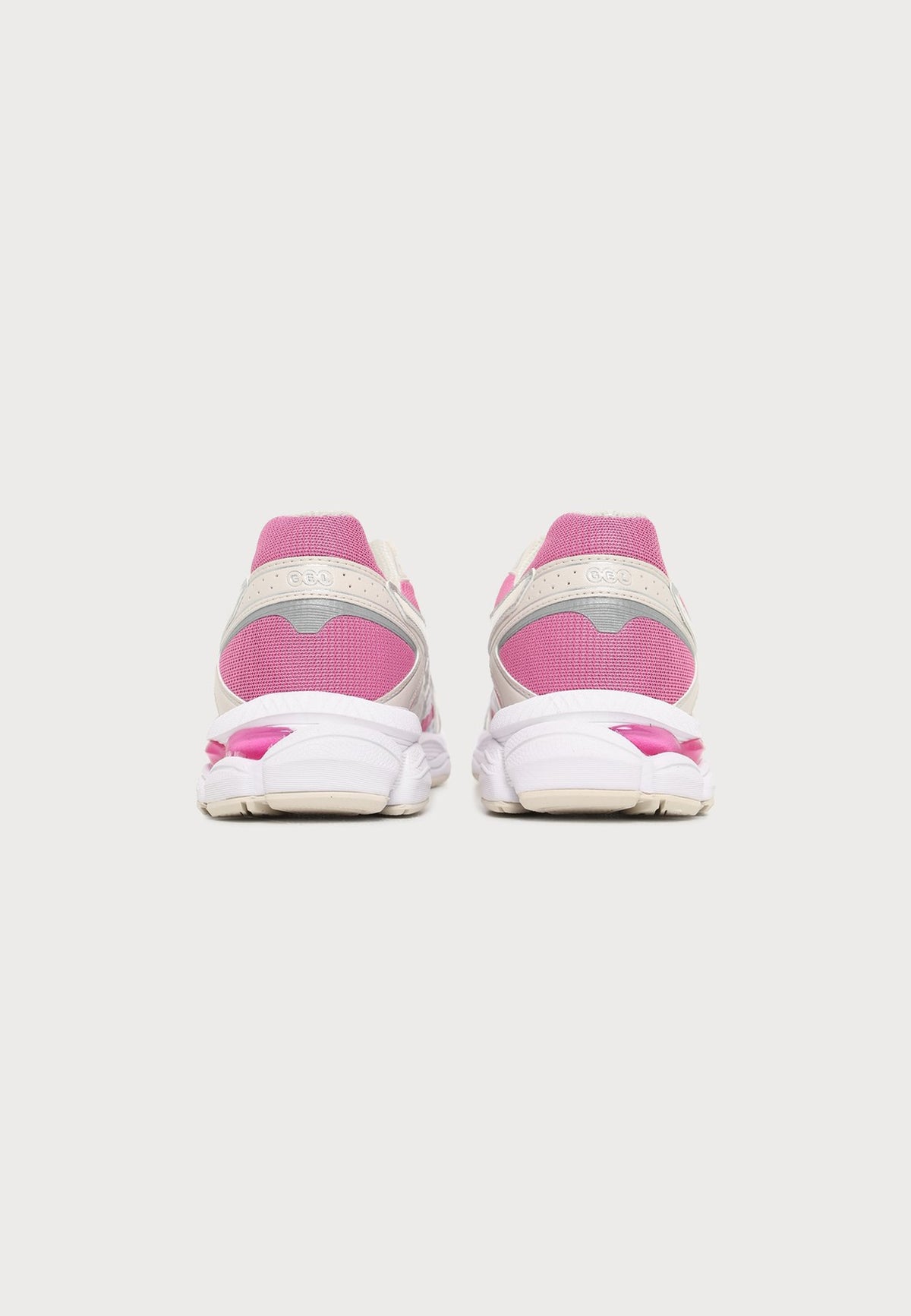 ASICS SportStyleGEL CUMULUS 16 UNISEX - Sneaker low
